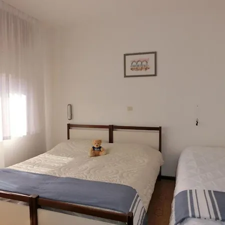 Apartment Bright Flat Close To Promenade