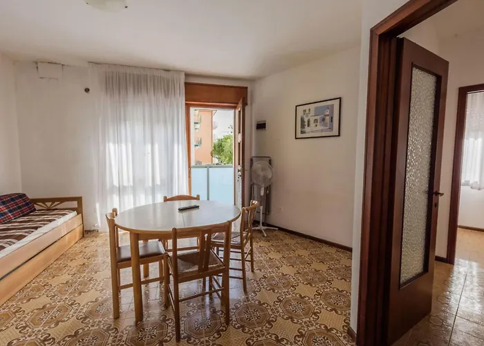 Bright Flat Close To Promenade Apartment *